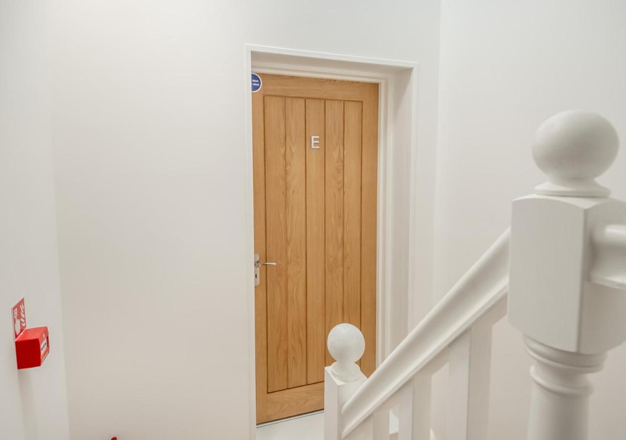 Flat E Apartment Cromer Bagian luar foto