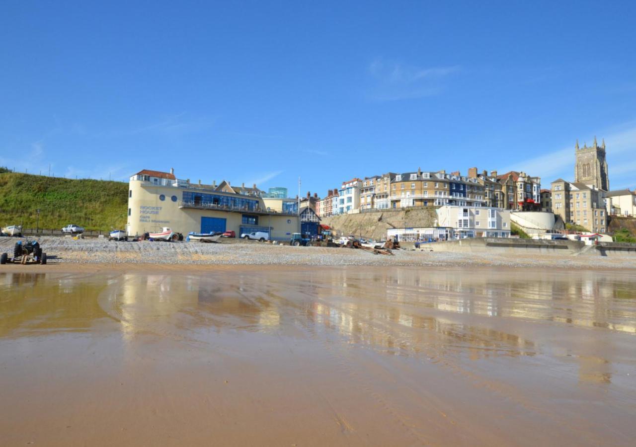 Flat E Apartment Cromer Bagian luar foto
